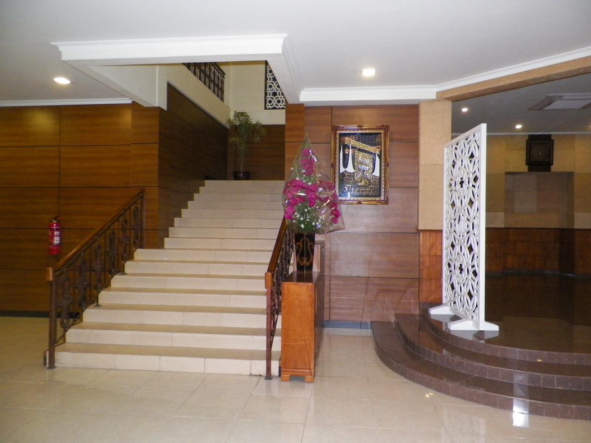 Multazam Hotel Solo Surakarta (Solo) Exterior photo