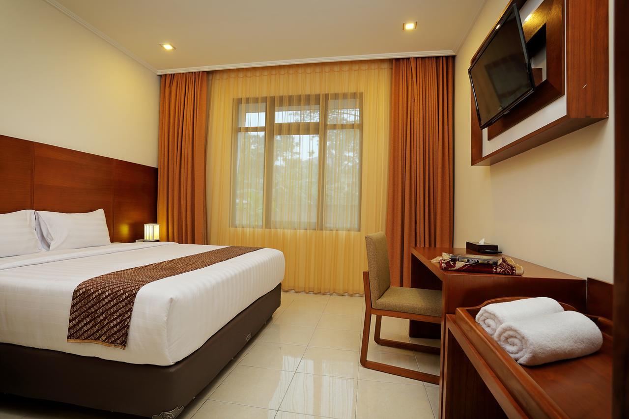 Multazam Hotel Solo Surakarta (Solo) Exterior photo
