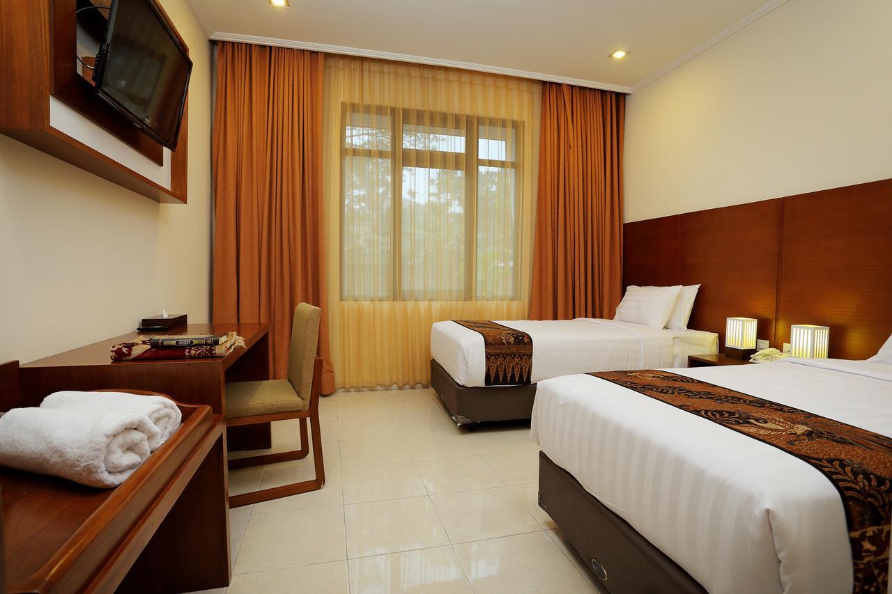 Multazam Hotel Solo Surakarta (Solo) Exterior photo